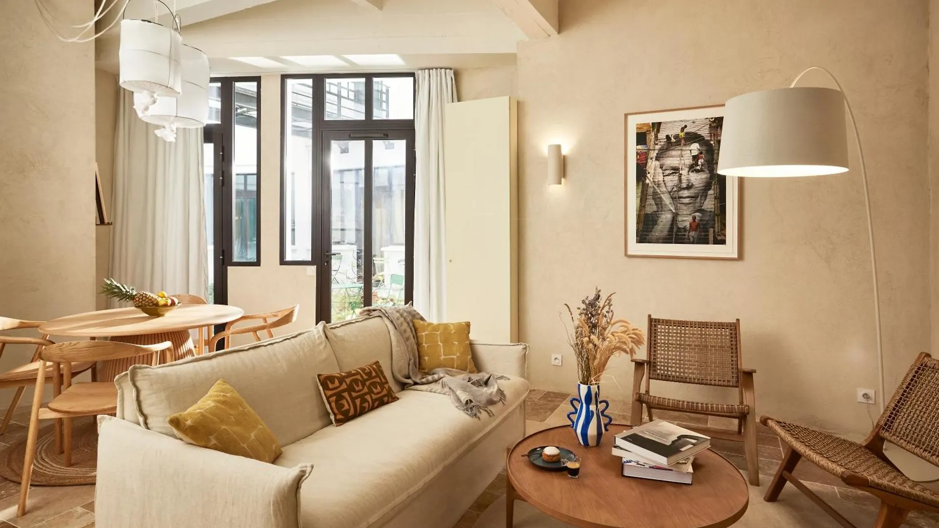 Cosy 1Br With Outside Space Neighboring Le Marais Παρίσι