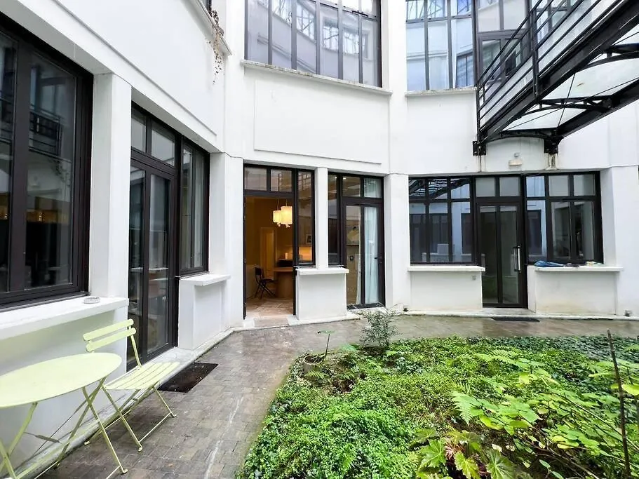 Διαμέρισμα Cosy 1Br With Outside Space Neighboring Le Marais Παρίσι Γαλλία